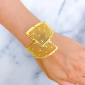 Contemporary Over Lapping 21K Gold Mesh Bangle Bracelet
