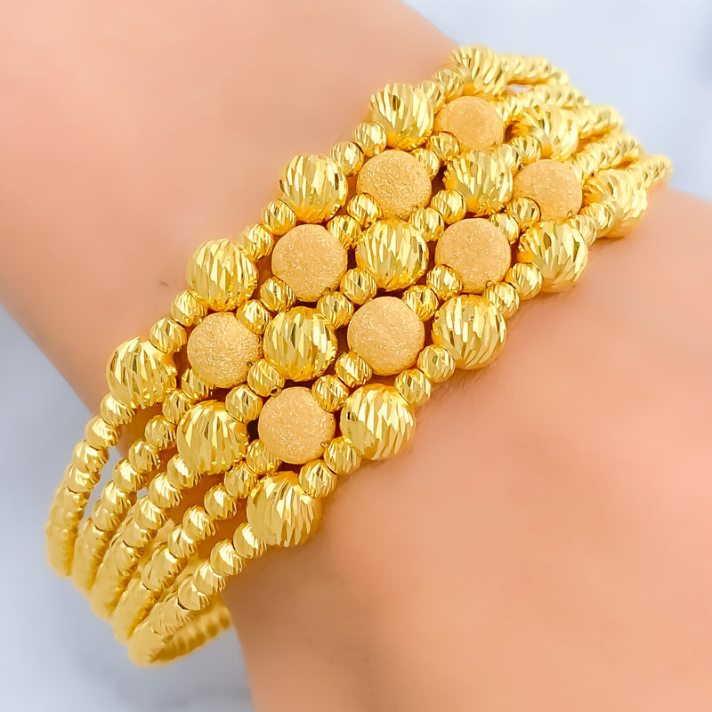 magnificent-reflective-21k-gold-bangle-bracelet
