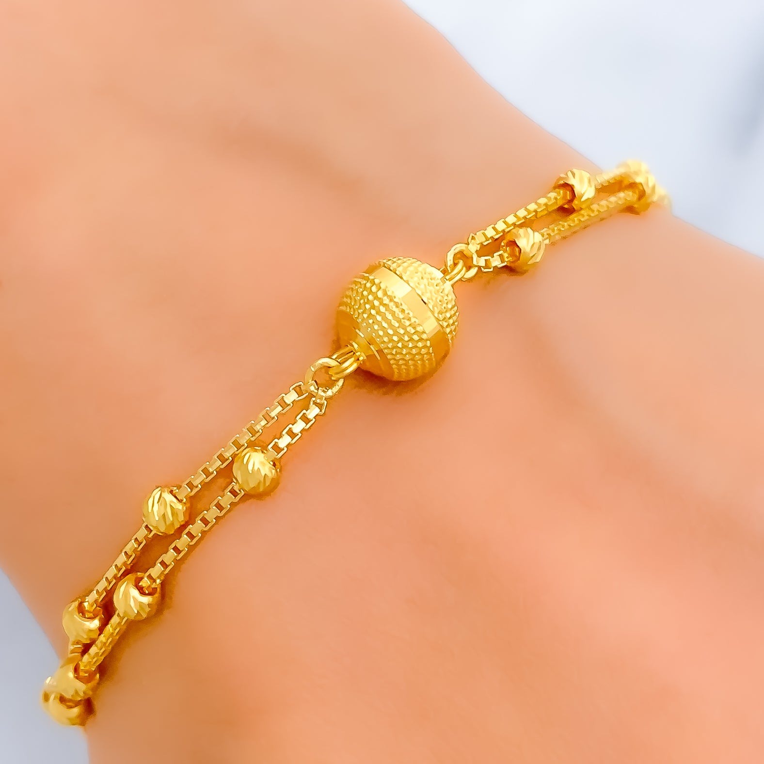 Gold Bracelets For Men - Mens Gold Bracelet Designs Online at Best Prices  in India | Flipkart.com