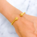 Graceful Evergreen 22k Gold Bangle Bracelet 