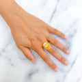 Reflective Netted Oval 22K Gold Ring