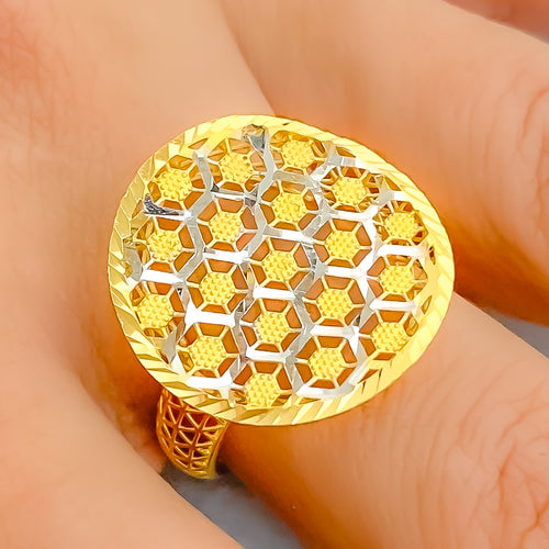 Stunning Shiny Round 22K Gold Ring
