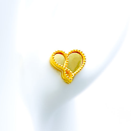 stylish-bright-21k-gold-earrings