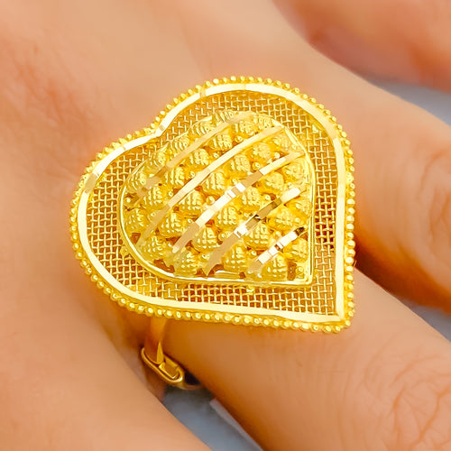 lovely-heart-22k-gold-semi-statement-ring