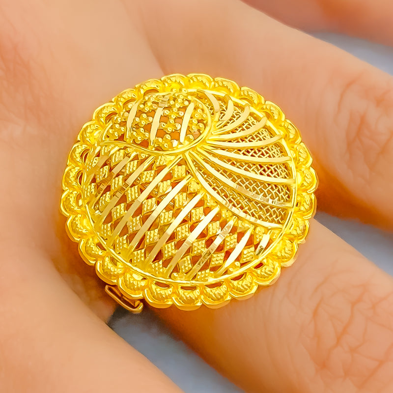 fashionable-vibrant-22k-gold-semi-statement-ring