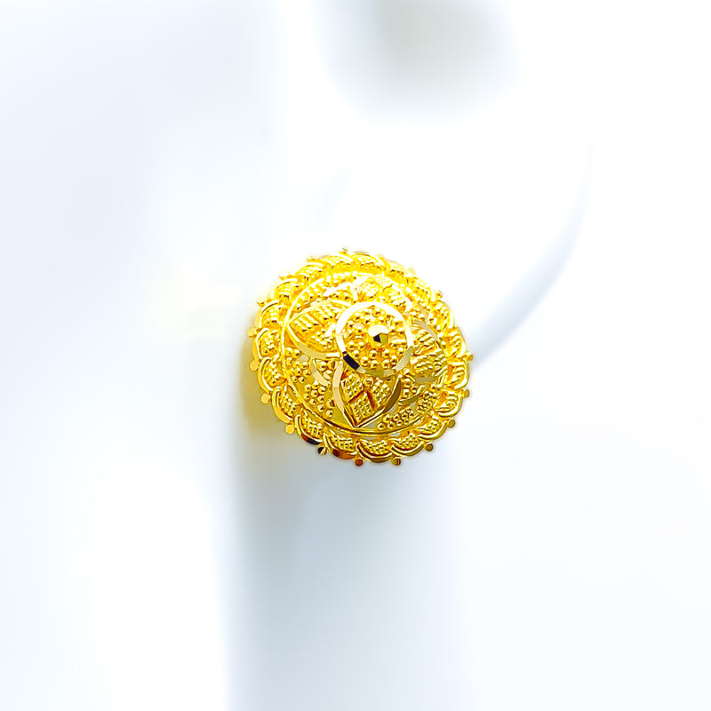 glowing-bold-22k-gold-earrings