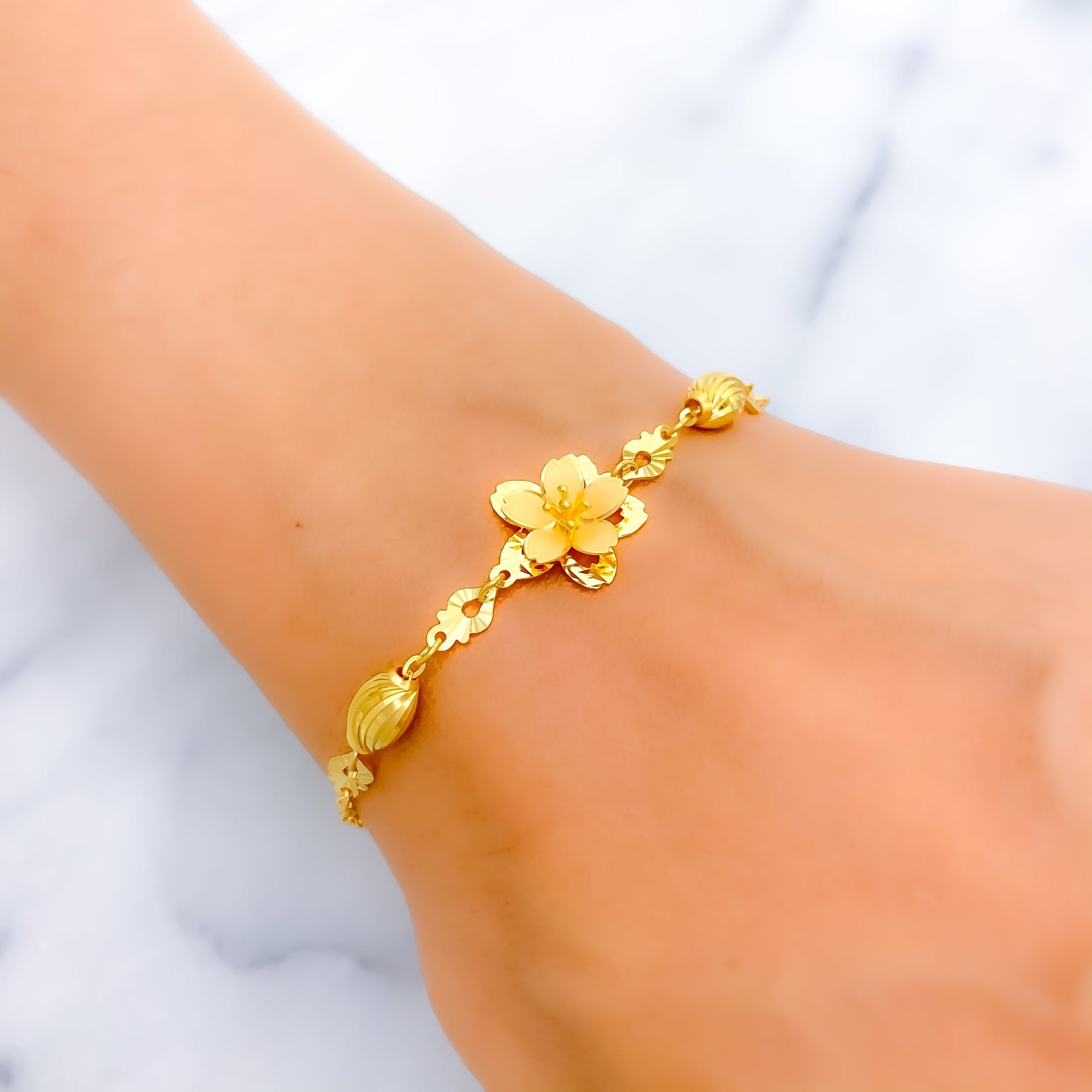 Beautiful Floral Oval 21k Gold Coin Bracelet – Andaaz Jewelers