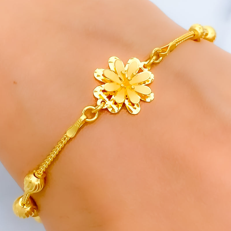 Delicate Daisy 22K Gold Bracelet