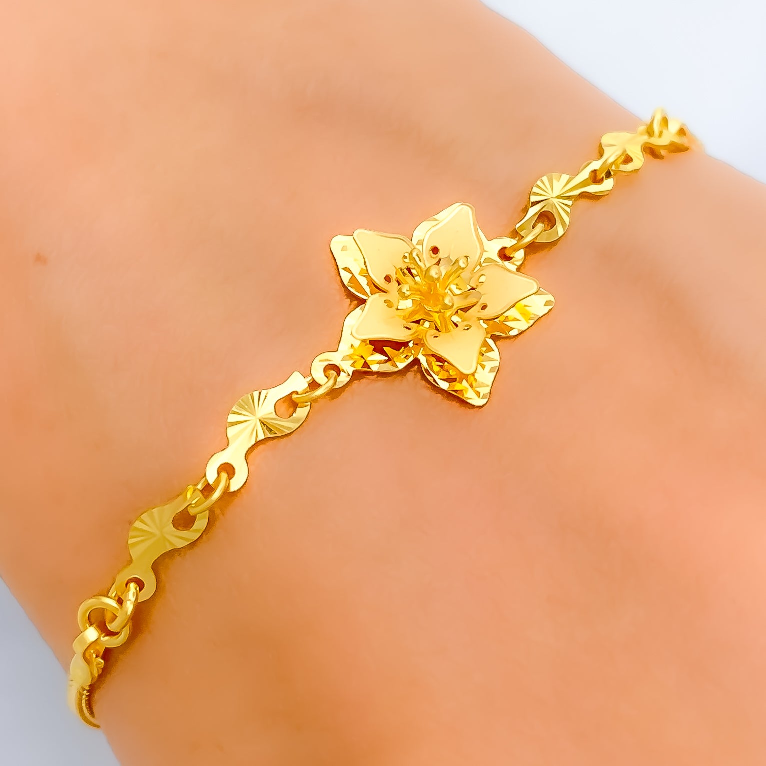 lily flower bracelet Lovely Lily 22k Gold Bracelet – Andaaz Jewelers