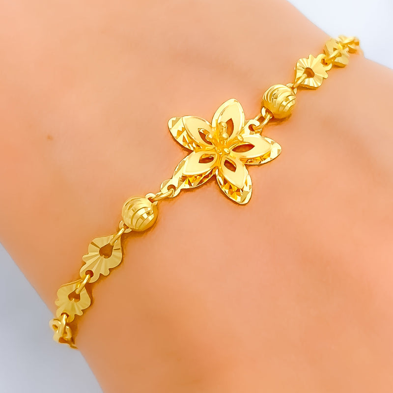 Dazzling Daffodil 22k Gold Bracelet 