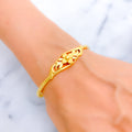 evergreen-floral-motif-22k-gold-bangle-bracelet