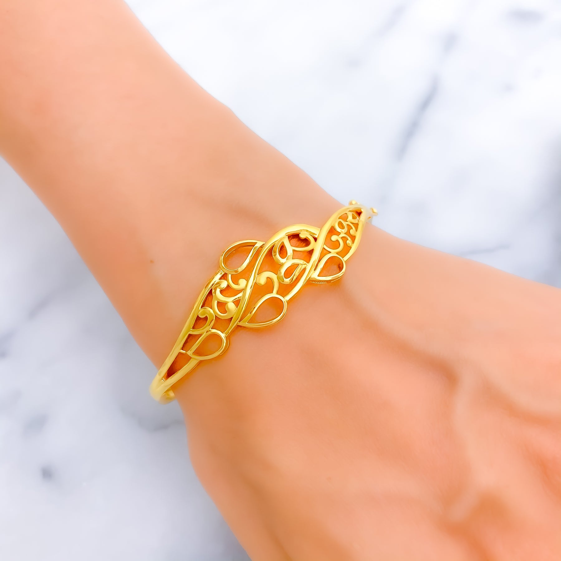 9ct Yellow SOLID Gold Engraved Heart Pattern Bangle – Shiels Jewellers