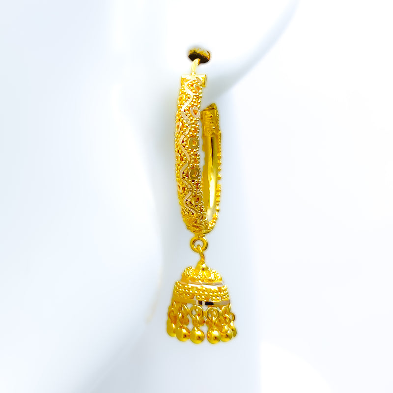 exclusive-tasteful-22k-gold-bali-earrings