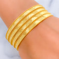 shimmering-checkered-22k-gold-bangles