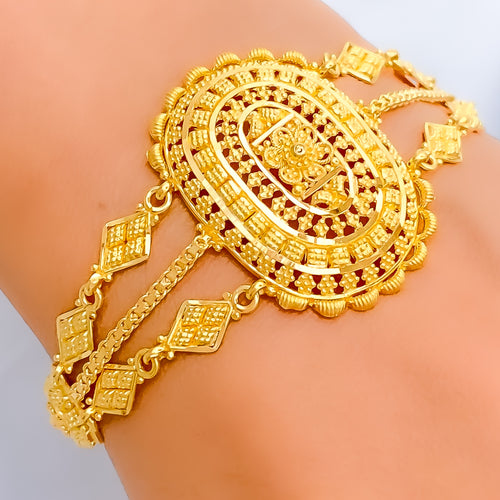 Magnificent Three Chain Oval 22k Gold Bracelet 