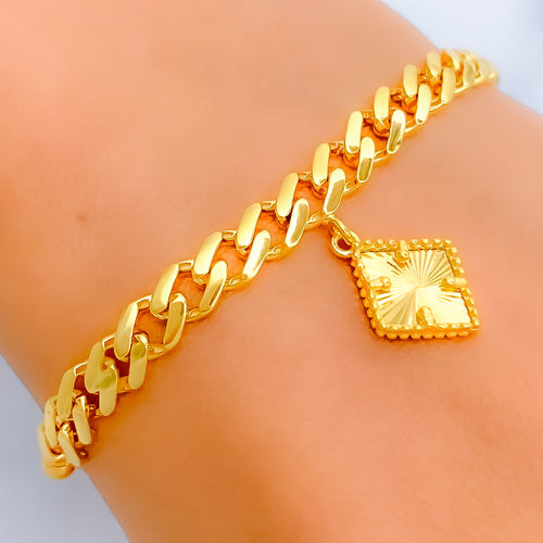 Dangling Diamond Shaped 21k Gold Bracelet