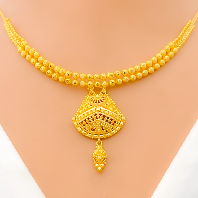 Striped Feathered 22k Gold Necklace Set
