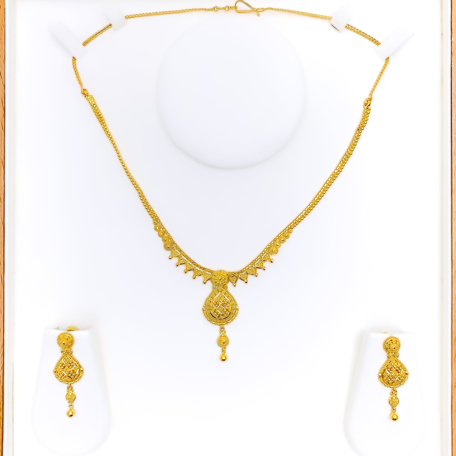 Graceful Beaded Drop 22k Gold Necklace Set Andaaz Jewelers 2600