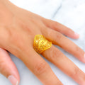 Exquisite Modern 22k Gold Ring