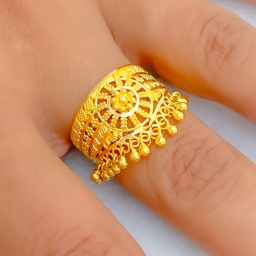 Intricate Tapering Tasseled 22K Gold Ring 