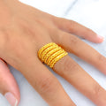 Impressive Striped 22K Gold Spiral Ring 