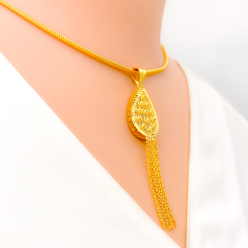 Dazzling Dynamic 22k Gold Drop Pendant