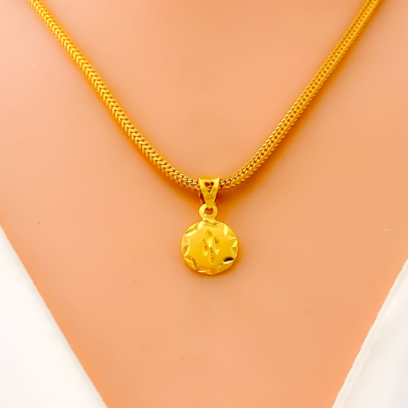 dainty-gracious-22k-gold-pendant-set