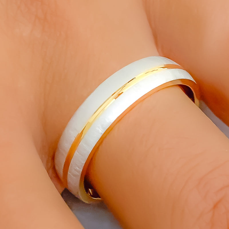 Majestic Engraved Two-Tone 22k Gold Band