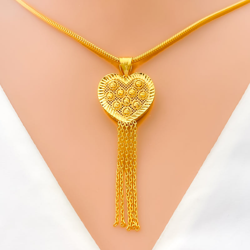 Glimmering Sophisticated Heart 22k Gold Pendant