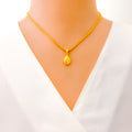 opulent-noble-22k-gold-pendant-set