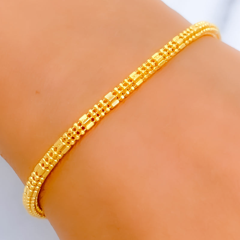 Alternating 22k Gold Square Chain Bracelet 