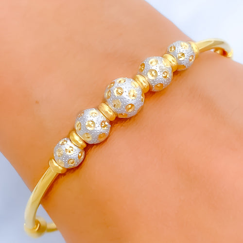 Shiny Palatial Orb 22k Gold Bangle Bracelet