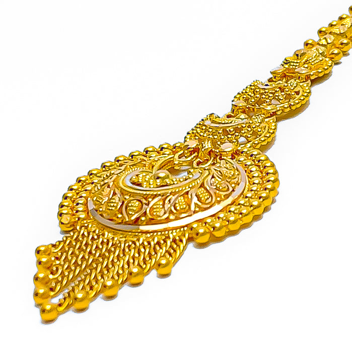 intricate-decorative-bead-22k-gold-tikka