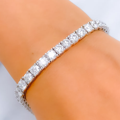 upscale-dazzling-diamond-14k-gold-bracelet