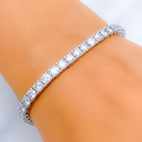 sparkling-sleek-diamond-14k-gold-bracelet