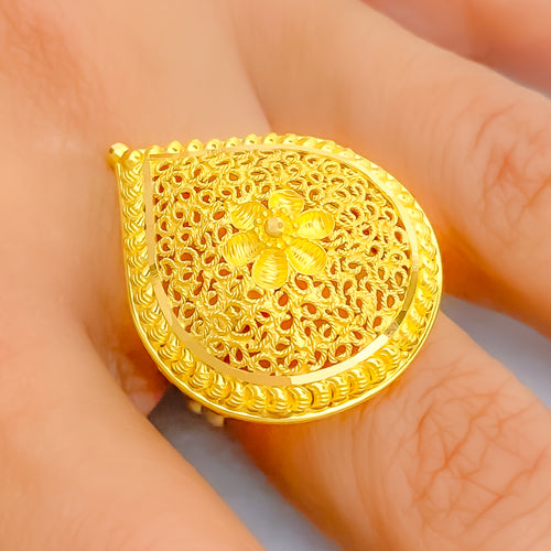 Magnificent Floral Filigree 22k Gold Statement Ring