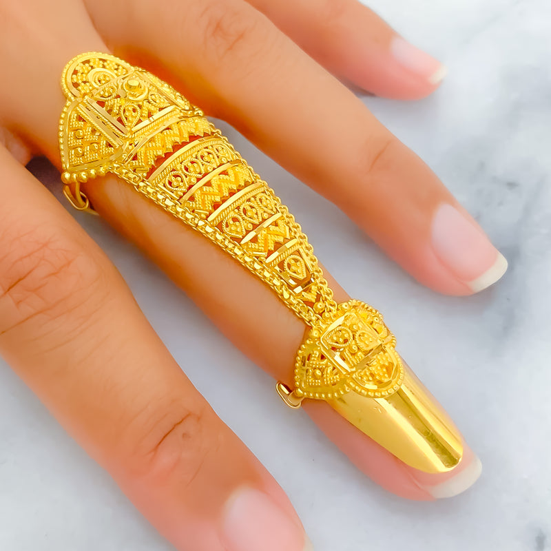 Traditional Striped 22k Overall Gold Finger Ring 