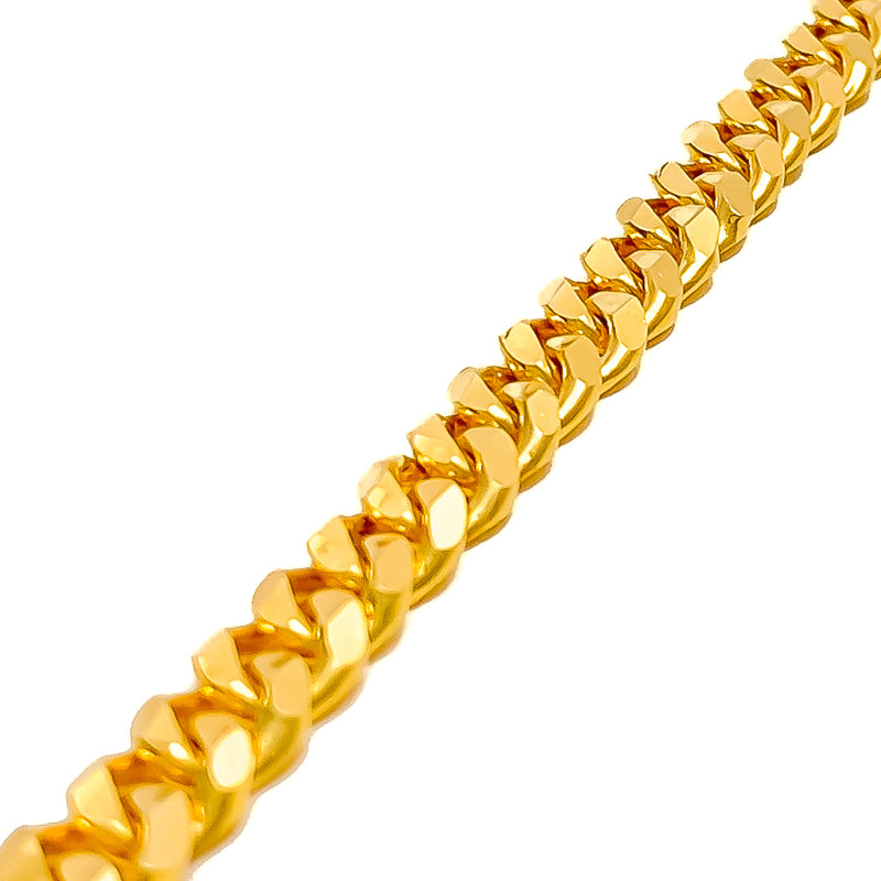 Regal Gleaming 22K Gold Men's Bracelet 