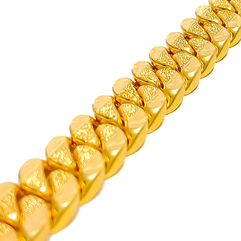 Regal Exquisite 22K Gold Men's Bracelet 