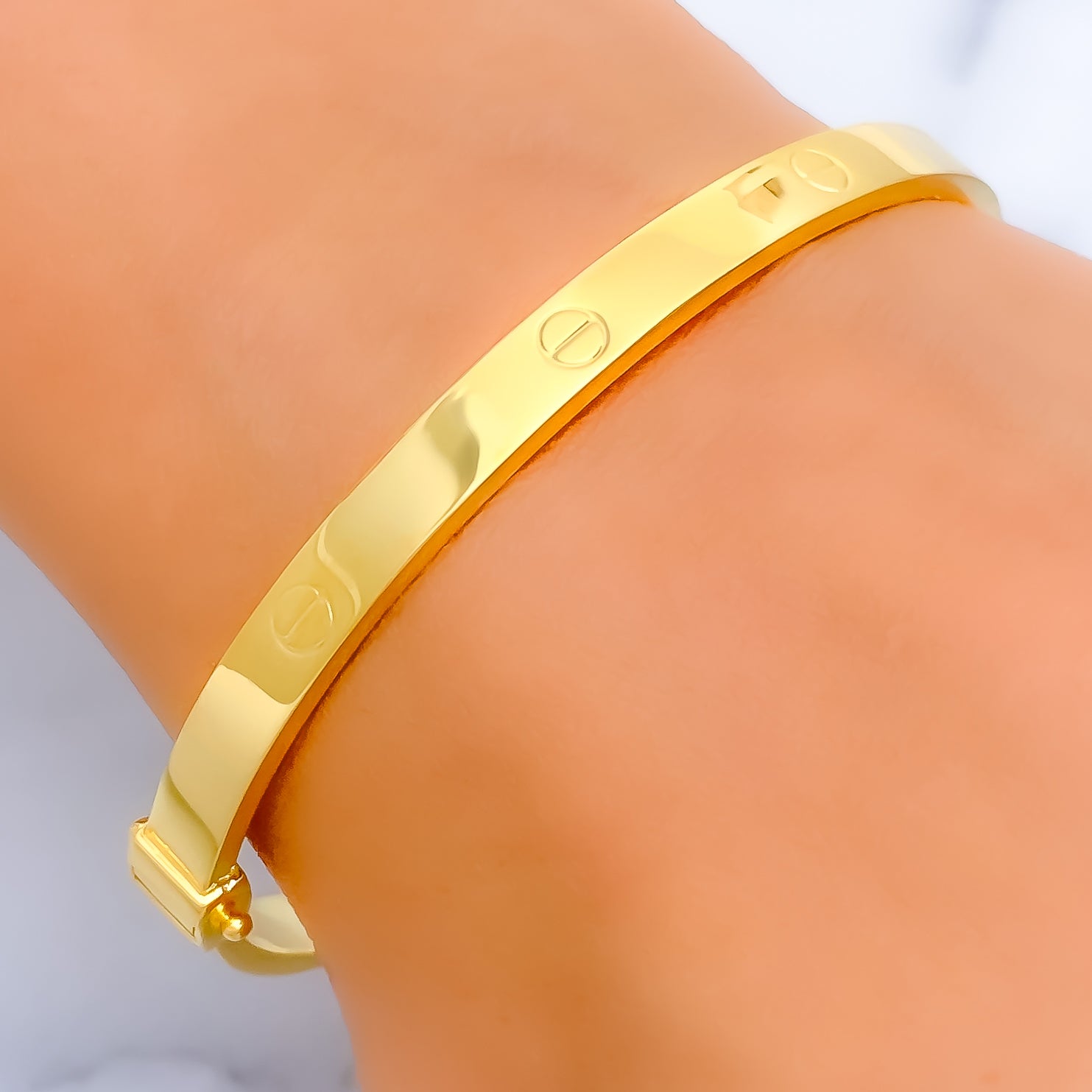 Cartier Bangle 18k Japan Gold, Women's Fashion, Jewelry & Organizers,  Bracelets on Carousell
