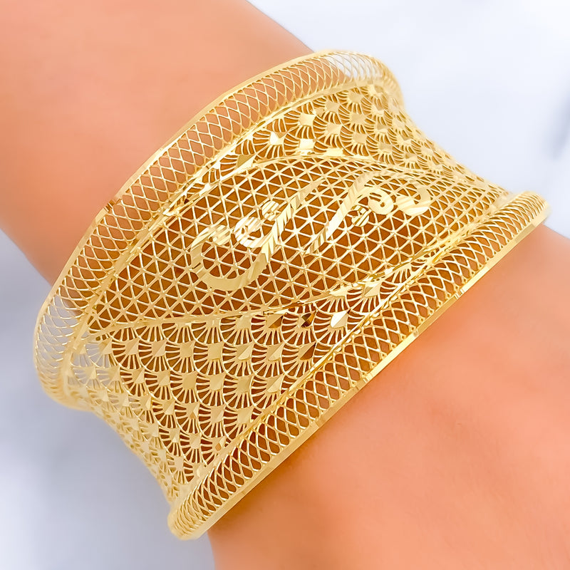 elevated-21k-gold-mesh-cuff