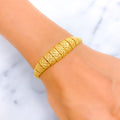 charming-dazzling-22k-gold-bracelet