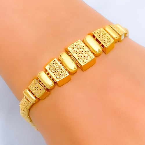 extravagant-decorative-22k-gold-bracelet.