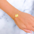small-22k-gold-clover-bracelet-3