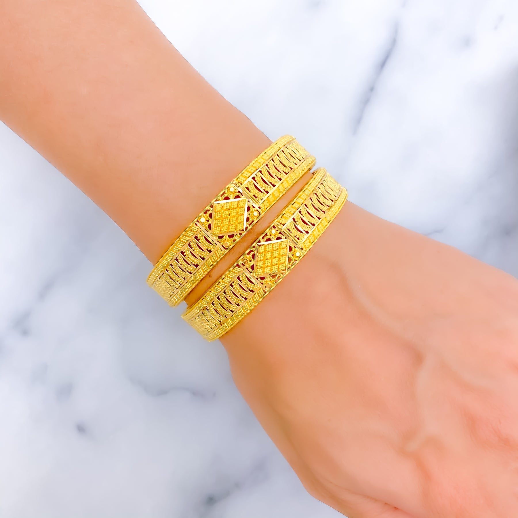 Stunning Classy Lovely Two Tone 18KY Gold Ladies Italian bracelet | eBay