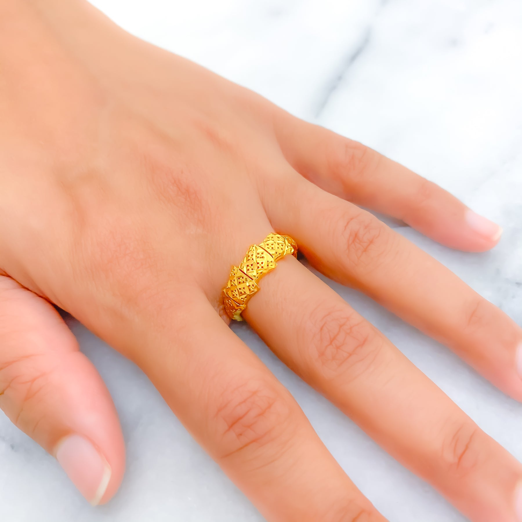 Buy Delicate Rose Gold Finger Ring Online | ORRA