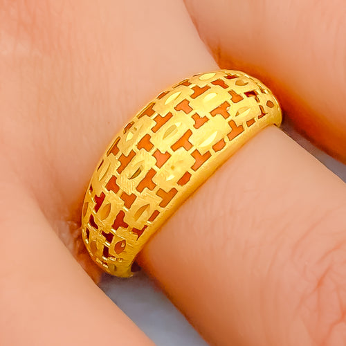 distinct-jazzy-22k-gold-ring