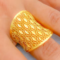 Lovely Engraved 21k Gold Ring