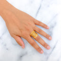 Chic Jazzy 21k Gold Mesh Ring