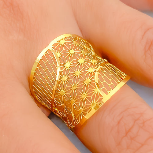 Opulent Sleek 21k Gold Mesh Ring
